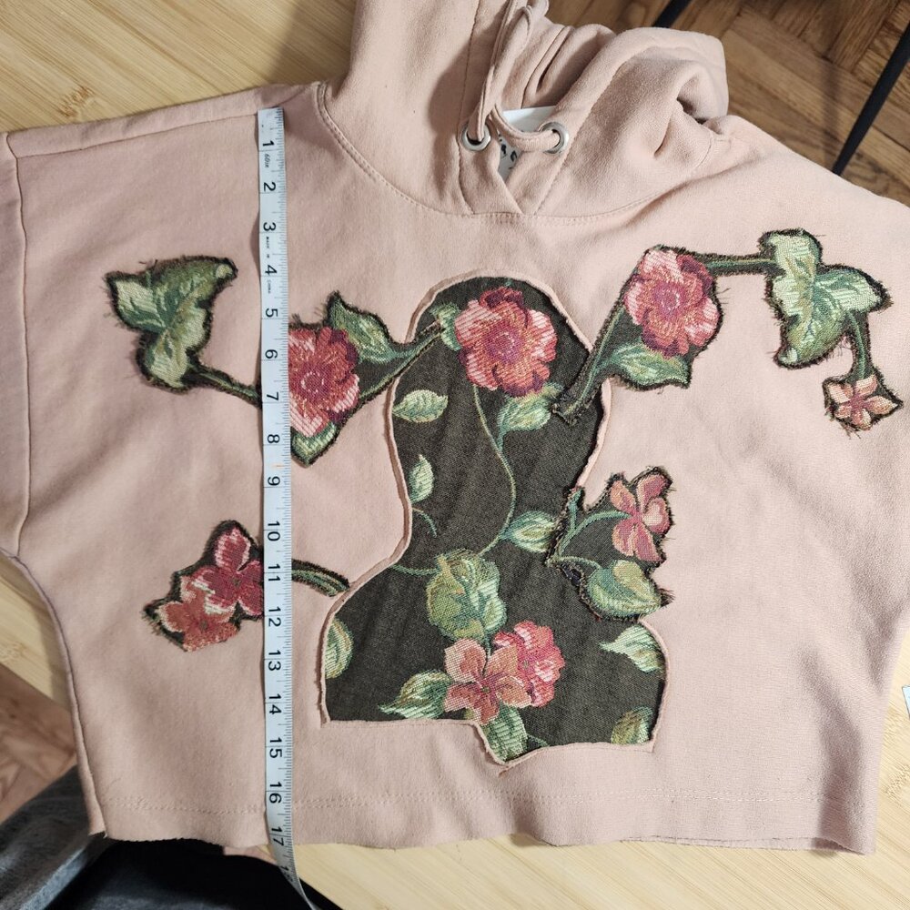 One-of-a-Kind Reworked Cropped Hoodie reworked by me - Picture 7 of 9